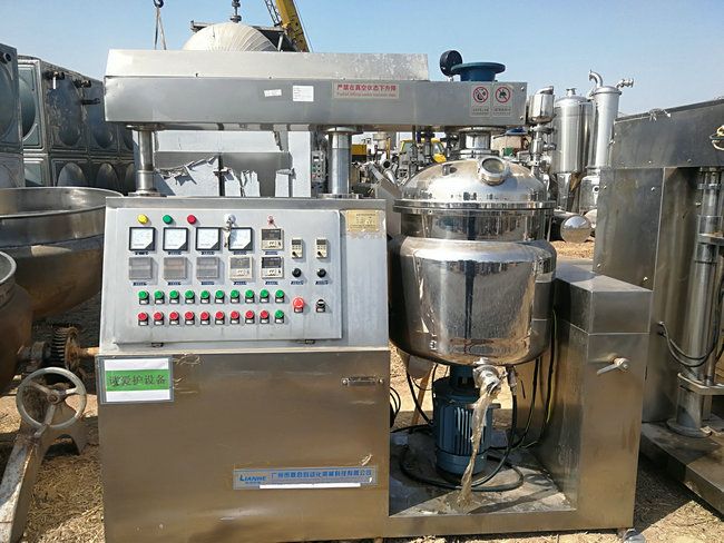 真空乳化機(jī)回收